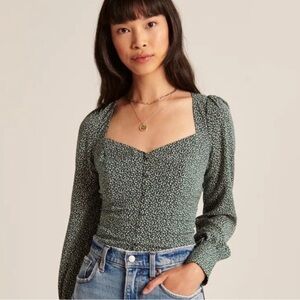Abercrombie & Fitch Green Ditsy Floral Print Long Sleeve Twilight blouse
